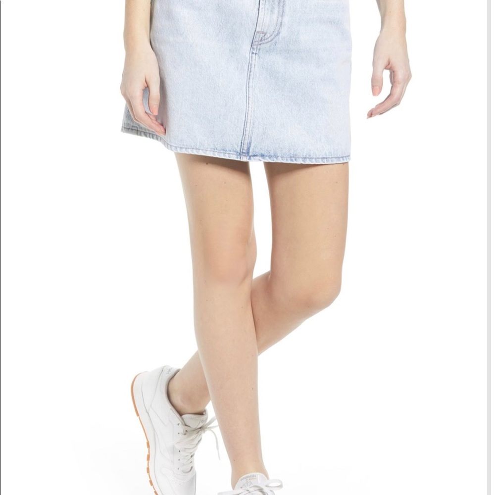 7FORALLMANKIND MINI BLEACHED DENIM SKIRT - Picture 4 of 5